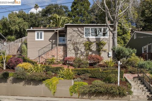 4732 Fair Ave, Oakland, CA 94619-2963