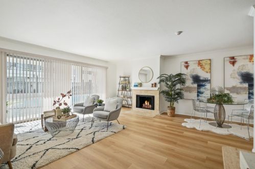 1940 Mount Vernon Ct, Mountain View, CA 94040-2023