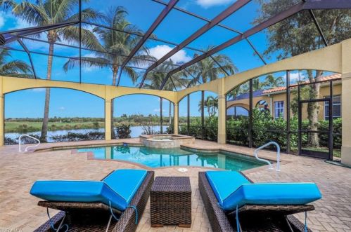 8560 Bellagio Dr, Naples, FL 34114-6434