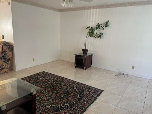 4029 Waverly Dr, West Palm Beach, FL 33407-3549