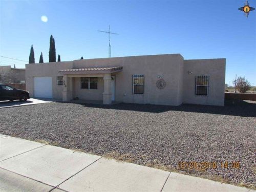 320 Deming Del Sol Dr, Deming, NM 88030-8635