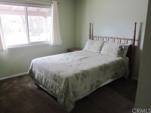 4839 Pentz Rd, Paradise, CA 95969-6687