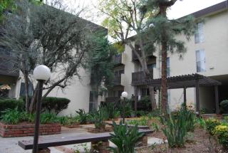 400 Chapel Ave, Alhambra CA  91801-6001 exterior