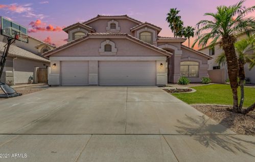 1825 Appaloosa Rd, Gilbert, AZ 85296-3203