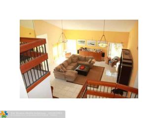 1360 96th Ave, Fort Lauderdale, FL 33322-4826