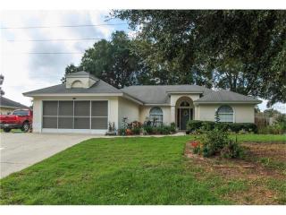 2726 Bayview Dr, Eustis FL  32726-6958 exterior