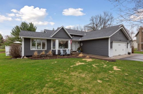 15345 41st Pl, Minneapolis, MN 55446-2646