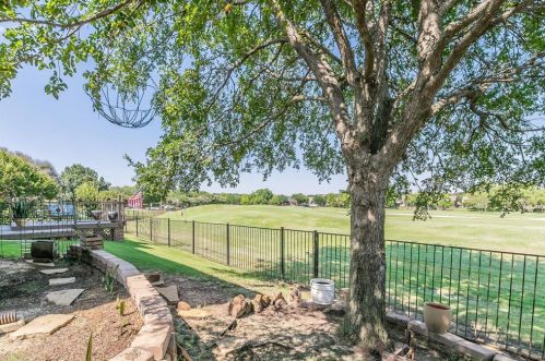 6609 Alderbrook Dr, Denton, TX 76210-0015