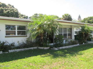 213 Hickory St, Melbourne, FL 32904-3513