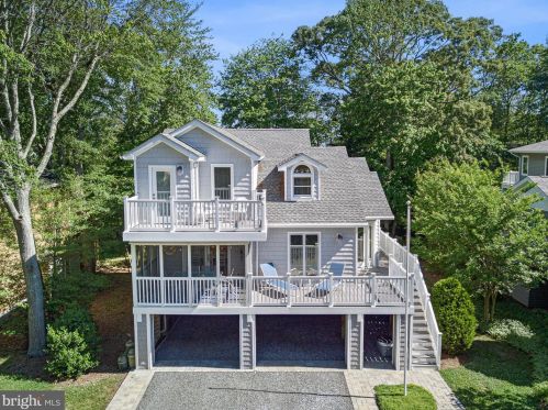 325 Oakwood St, Bethany Beach, DE 19930-9522
