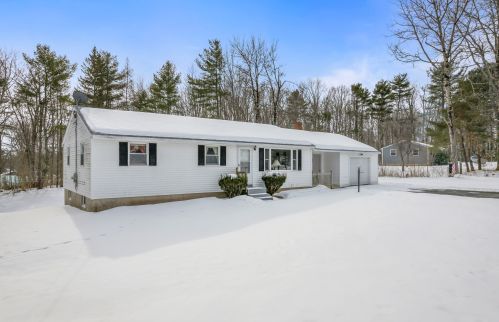 45 Medomak Valley Ct, Warren, ME 04864-4391