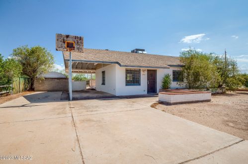 4702 Eastland St, Tucson, AZ 85711-4948