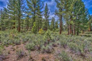 7575 Lahontan Dr, Truckee, CA