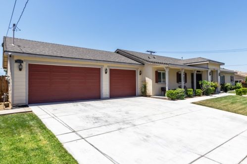 3824 Golden Ave, Riverside CA  92505-3508 exterior