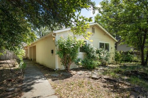 1891 Gray St, Oroville, CA 95965-5803