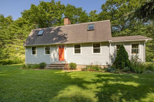 40 Birch Hill Rd, York, ME 03909-5334