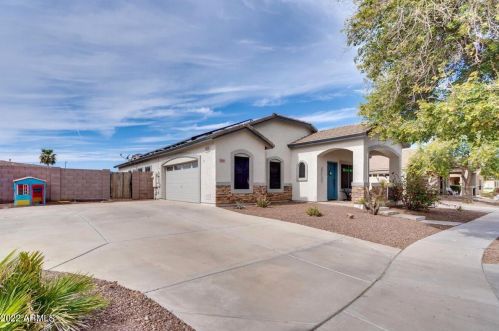 2870 Chaparral Blvd, Gilbert, AZ 85295-7675