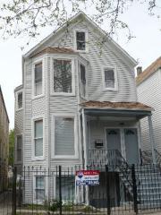 1718 Kedvale Ave, Chicago, IL 60639-4936