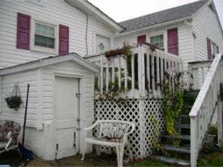 1017 Anderson Ave, Boothwyn PA  19061-5233 exterior