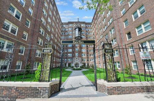 4247 Locust St, Philadelphia, PA 19104-5298