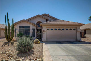 3955 Vaughn Ave, Gilbert, AZ 85234-4435