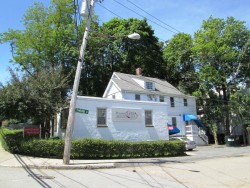 1359 Centre St, Newton, MA 02459-2467