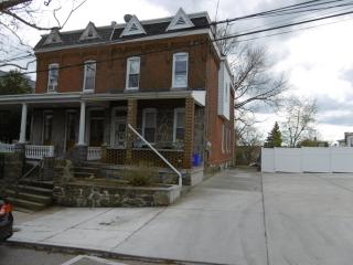 4650 Sheldon St, Philadelphia PA  19127-1110 exterior