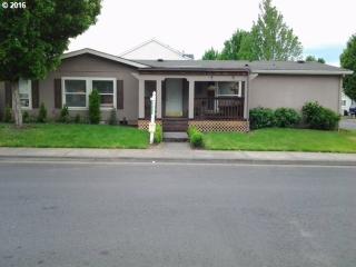 669 25th Ave, Cornelius, OR 97113-7423