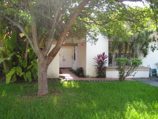 11797 134th Pl, Miami FL  33186-4421 exterior