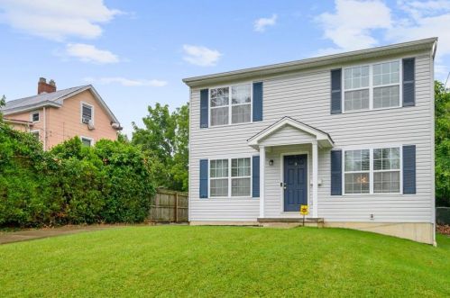 1142 Cedar Ave, Cincinnati, OH 45224-2656