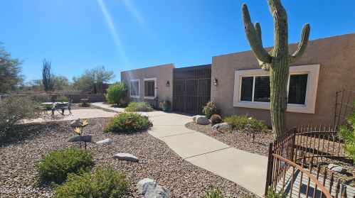 6441 Mona Lisa Rd, Tucson, AZ 85741-3132