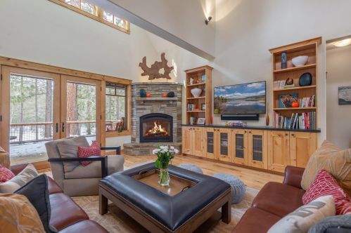 13240 Ski View Loop, Truckee, CA 96161-6728