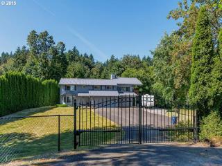 1513 10 Ave, Camas WA  98607-1816 exterior