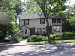 198 Woodcliff Rd, Newton, MA 02461-1859