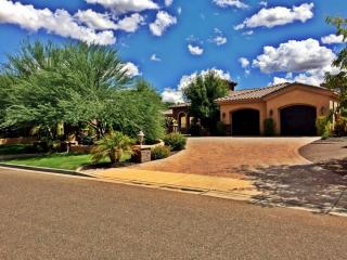 23905 73 Ln, Peoria AZ  85383-3285 exterior