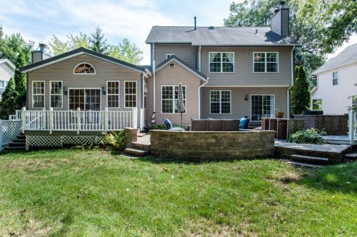 3358 Victoria Ln, Waukegan, IL 60087-5344