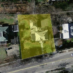 693 Beacon St, Newton MA  02459-1901 aerial view