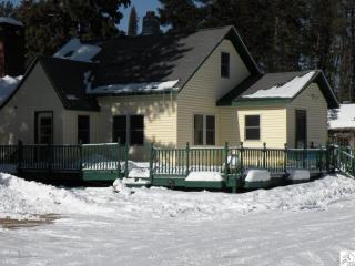 5241 Bodas Rd, Biwabik MN  55705-8304 exterior