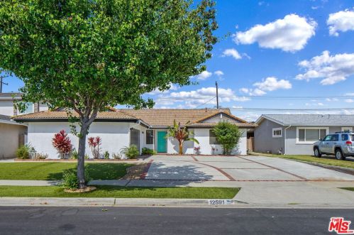 12591 Palomar St, Garden Grove, CA 92845-2942