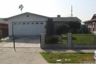 11323 Woodcock Ave, Los Angeles, CA 91331-2348