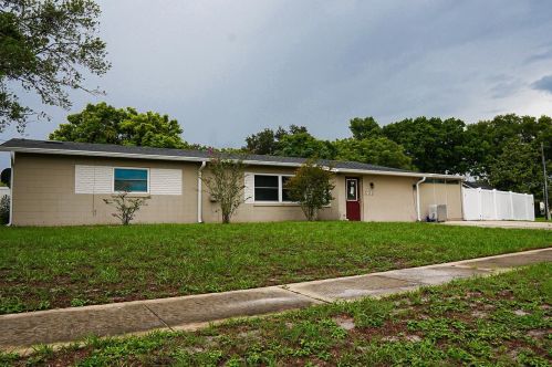 802 Ridgefield Ave, Ocoee, FL 34761-2528