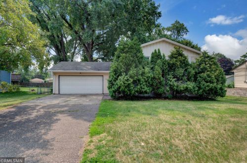 136 53rd Ave, Minneapolis, MN 55421-1134