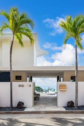 3721 Poka Pl, Honolulu, HI 96816-4409