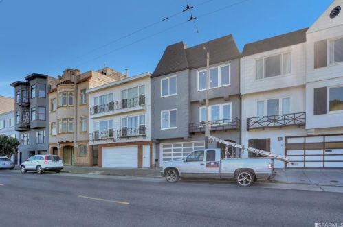 1865 Chestnut St, San Francisco, CA 94123-2804