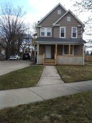 927 Claim St, Aurora, IL 60505-2803