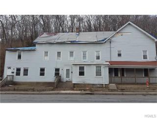 89 Orange Tpke, Sloatsburg, NY 10974-1907