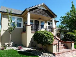 1609 35th St, Sacramento, CA 95816-6603