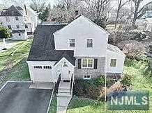 360 Elm St, Oradell, NJ 07649-2248
