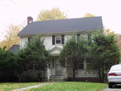 107 Beaumont Ave, Newton, MA 02460-2315