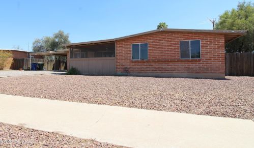 7118 29th St, Tucson, AZ 85710-5702